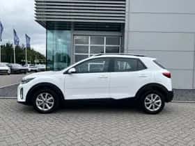 Kia Stonic (2024) thumbnail 8