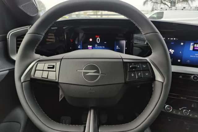 Opel Mokka (2025) thumbnail 13