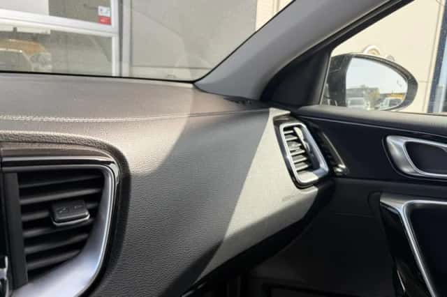 Kia Ceed Sportswagon (2024) thumbnail 20