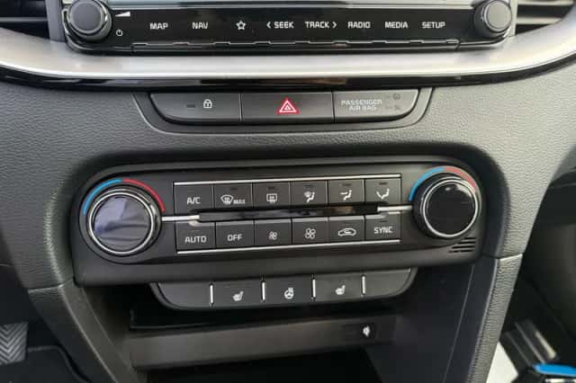Kia Ceed Sportswagon (2024) thumbnail 23
