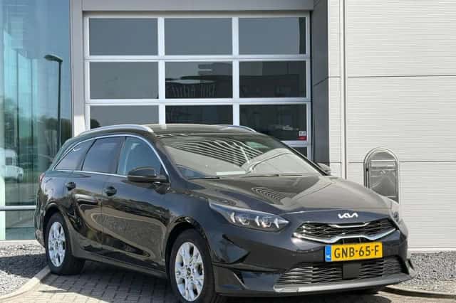 Kia Ceed Sportswagon (2024) thumbnail 6