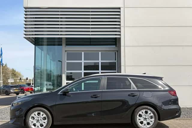 Kia Ceed Sportswagon (2024) thumbnail 8