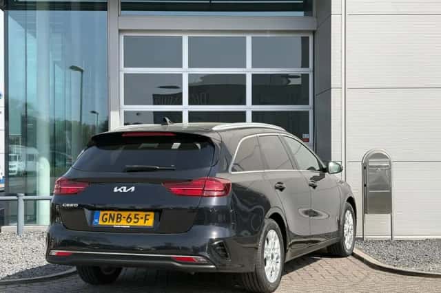 Kia Ceed Sportswagon (2024) thumbnail 9