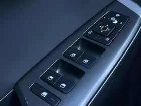 Kia EV6 (2023) thumbnail 11