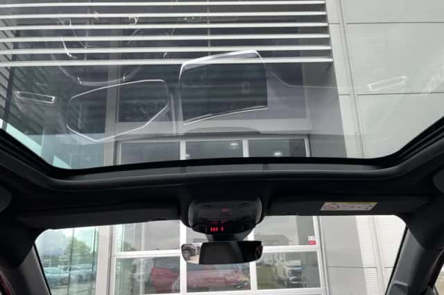 Peugeot 208 (2024) thumbnail 17