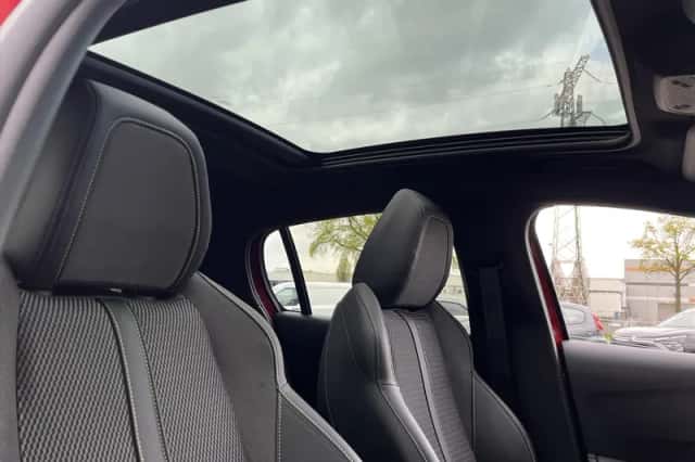 Peugeot 208 (2024) thumbnail 19
