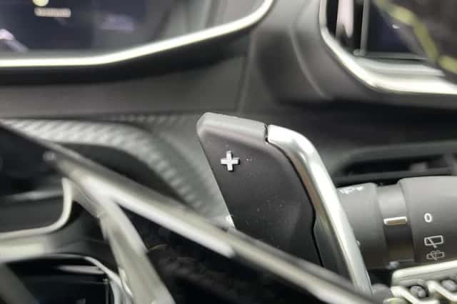Peugeot 208 (2024) thumbnail 23