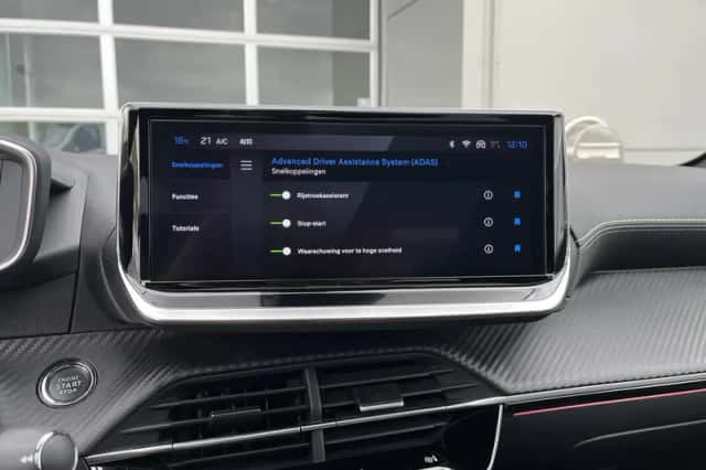 Peugeot 208 (2024) thumbnail 27