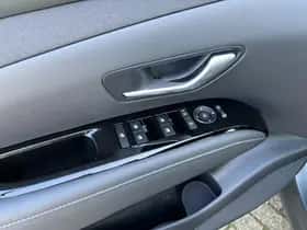 Hyundai Tucson (2025) thumbnail 17