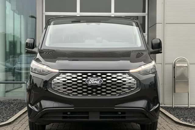 Ford E-Transit (2026) thumbnail 2