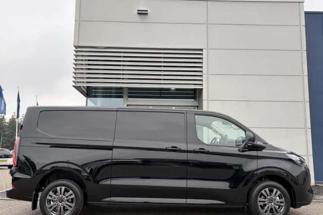 Ford E-Transit (2026) thumbnail 4