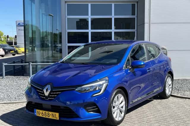Renault Clio (2021) thumbnail 2