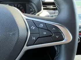 Renault Clio (2021) thumbnail 17