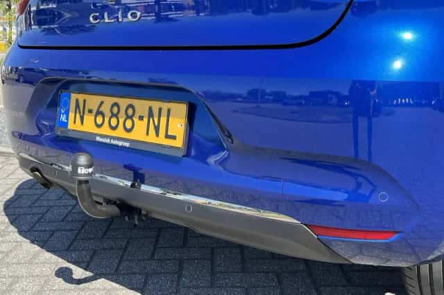 Renault Clio (2021) thumbnail 8