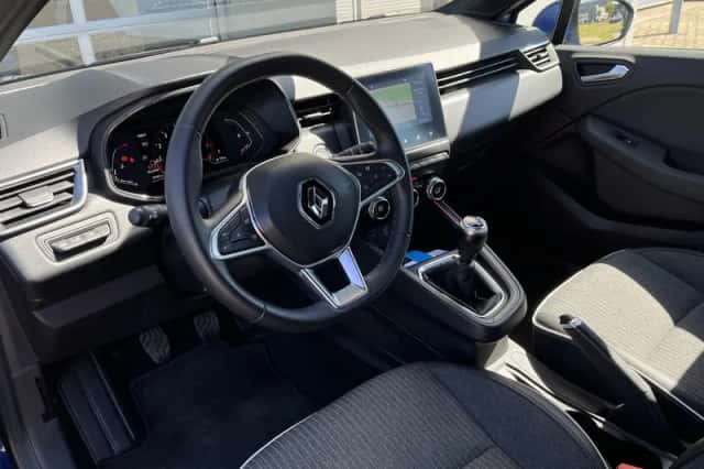 Renault Clio (2021) thumbnail 10