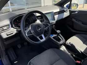 Renault Clio (2021) thumbnail 10
