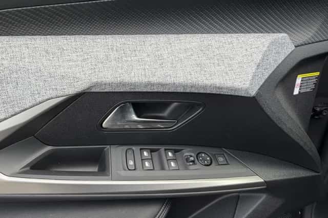 Peugeot 3008 (2025) thumbnail 29