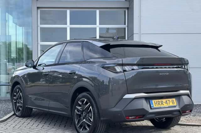 Peugeot 3008 (2025) thumbnail 7