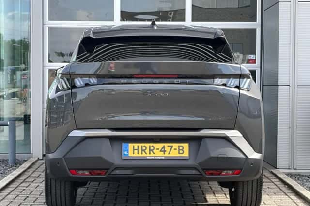 Peugeot 3008 (2025) thumbnail 8