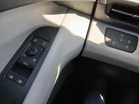 Ford Explorer (2025) thumbnail 11