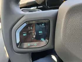 Ford Explorer (2025) thumbnail 12