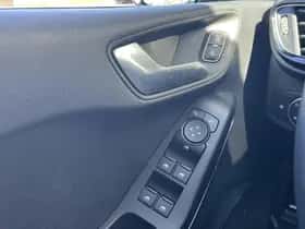 Ford Fiesta (2022) thumbnail 13