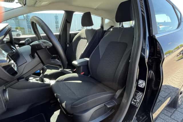 Ford Fiesta (2022) thumbnail 10