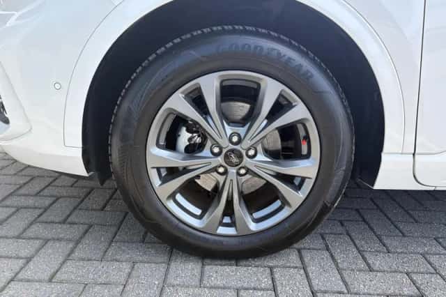 Ford Kuga (2022) thumbnail 17