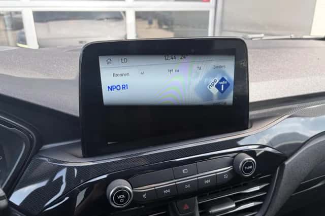 Ford Kuga (2022) thumbnail 31