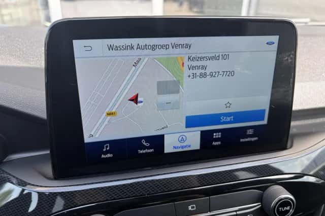Ford Kuga (2022) thumbnail 32
