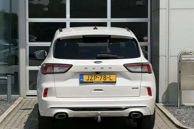 Ford Kuga (2022) thumbnail 10