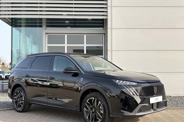 Peugeot 5008 (2026) thumbnail 2