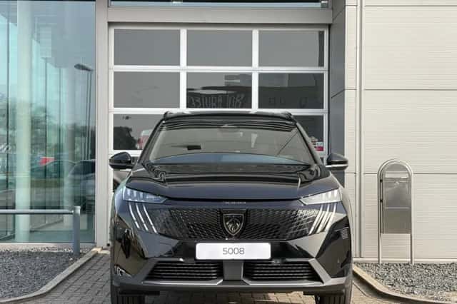 Peugeot 5008 (2026) thumbnail 3
