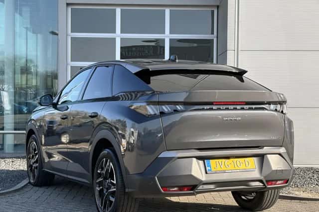 Peugeot 3008 (2025) thumbnail 4