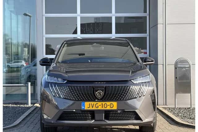 Peugeot 3008 (2025) thumbnail 8