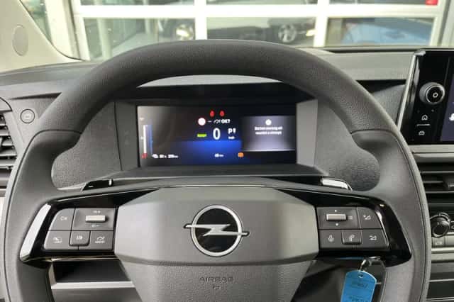 Opel Vivaro-e (2025) thumbnail 14