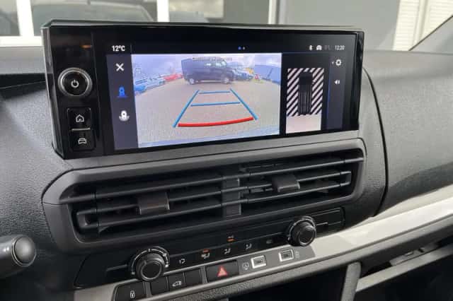 Opel Vivaro-e (2025) thumbnail 18