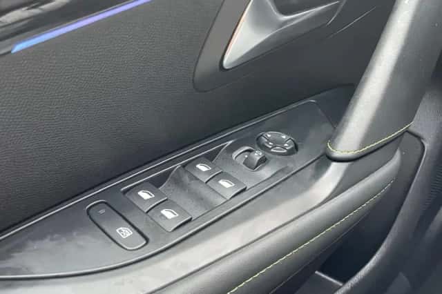 Peugeot 208 (2024) thumbnail 27