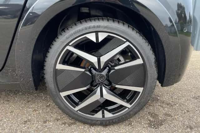Peugeot 208 (2024) thumbnail 31