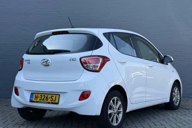 Hyundai i10 (2016) thumbnail 6