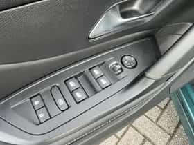 Peugeot 308 (2023) thumbnail 19