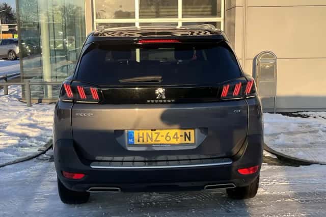 Peugeot 5008 (2022) thumbnail 26