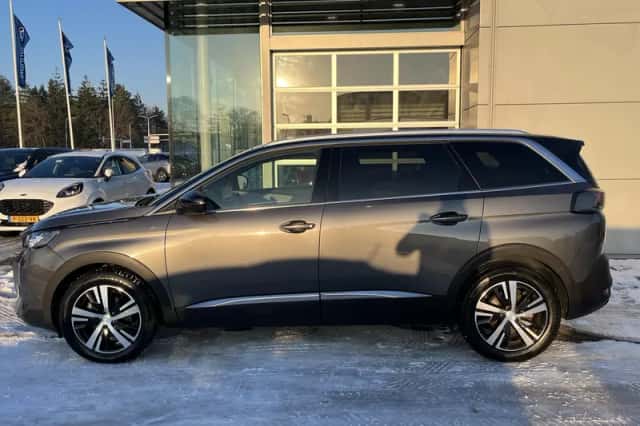 Peugeot 5008 (2022) thumbnail 6