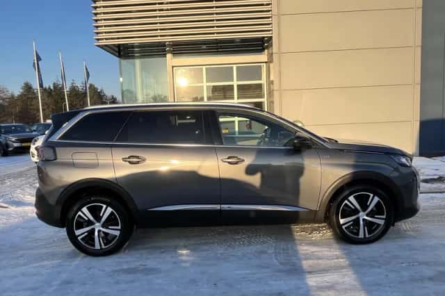 Peugeot 5008 (2022) thumbnail 7