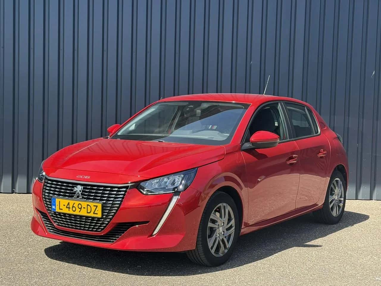 Peugeot 208 (2021) — foto 1
