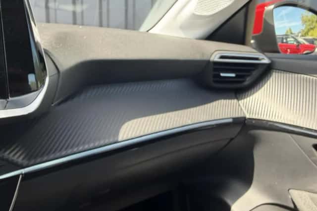 Peugeot 208 (2021) thumbnail 29