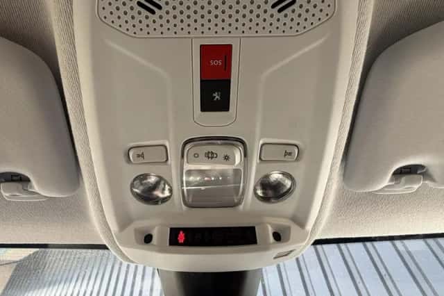 Peugeot 208 (2021) thumbnail 30
