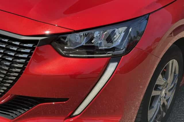 Peugeot 208 (2021) thumbnail 7