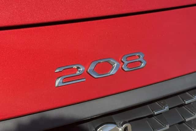Peugeot 208 (2021) thumbnail 8