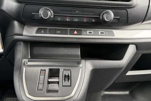 Peugeot Expert (2024) thumbnail 25